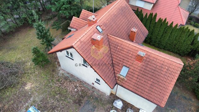 dom wolnostojący, 7 pokoi Warszawa Wawer. Zdjęcie 1