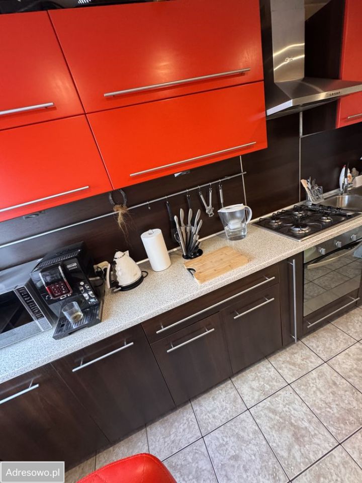 Mieszkanie 3-pokojowe Brzeziny. Zdjęcie 4