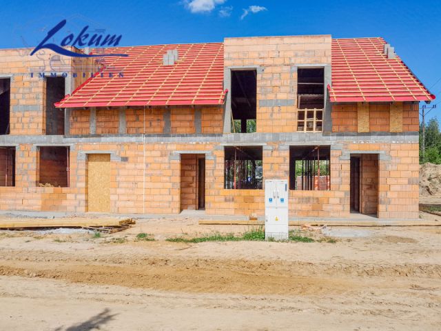 dom szeregowy, 4 pokoje Leszno Gronowo, ul. Myśliwska. Zdjęcie 3