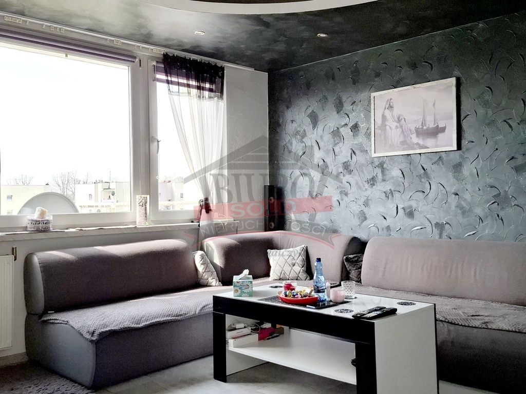 Mieszkanie 4-pokojowe Ozimek, ul. Juliusza Słowackiego. Zdjęcie 1