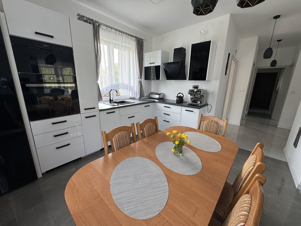 dom wolnostojący, 8 pokoi Łężyce. Zdjęcie 7