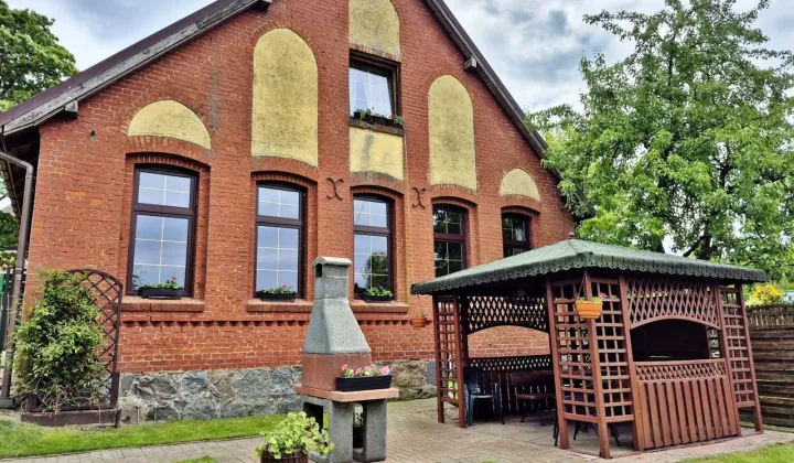 dom wolnostojący, 6 pokoi Dołgie