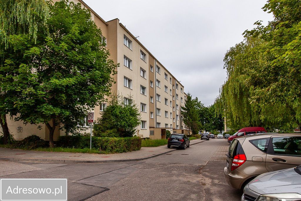 Mieszkanie 4-pokojowe Gdańsk Chełm, ul. prof. Romualda Cebertowicza. Zdjęcie 1