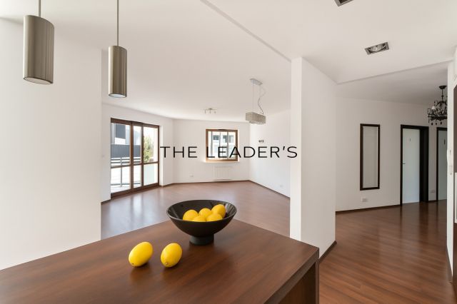 Mieszkanie 3-pokojowe Warszawa Wola, ul. Giełdowa. Zdjęcie 1