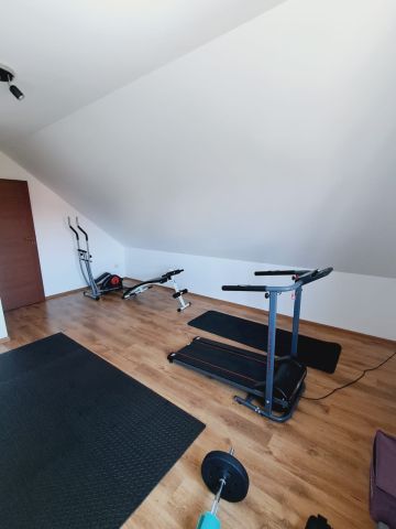 dom wolnostojący, 5 pokoi Kalisz. Zdjęcie 18