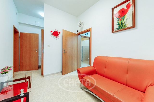 Lokal Wrocław Kuźniki, ul. Dźwirzyńska. Zdjęcie 1