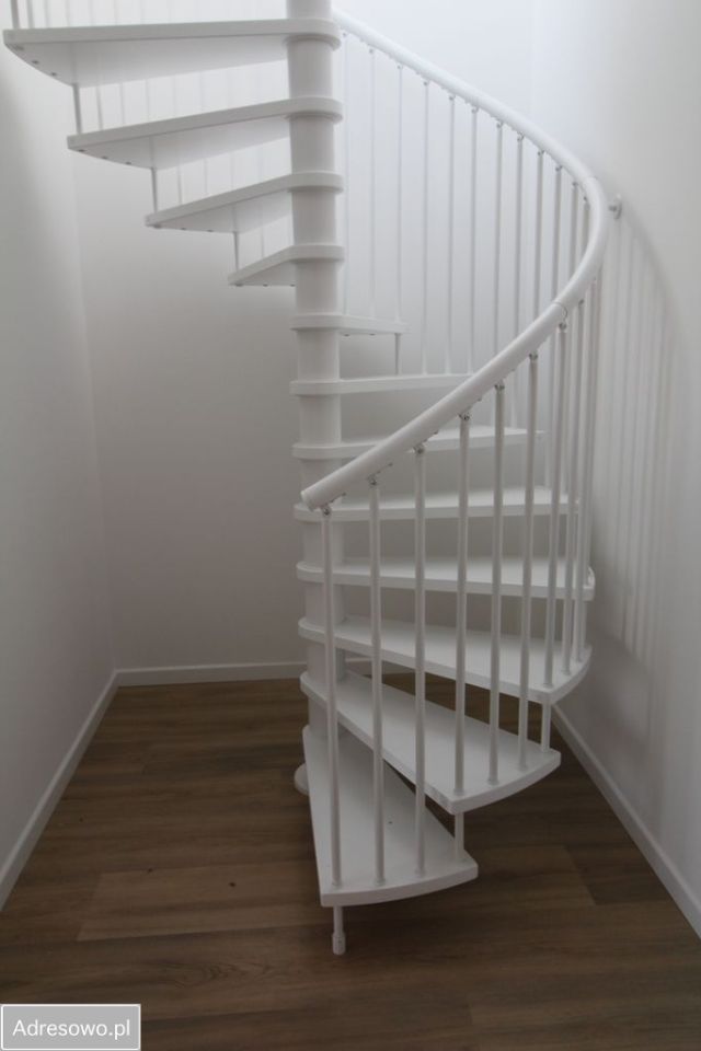 Mieszkanie 1-pokojowe Rogowo. Zdjęcie 17