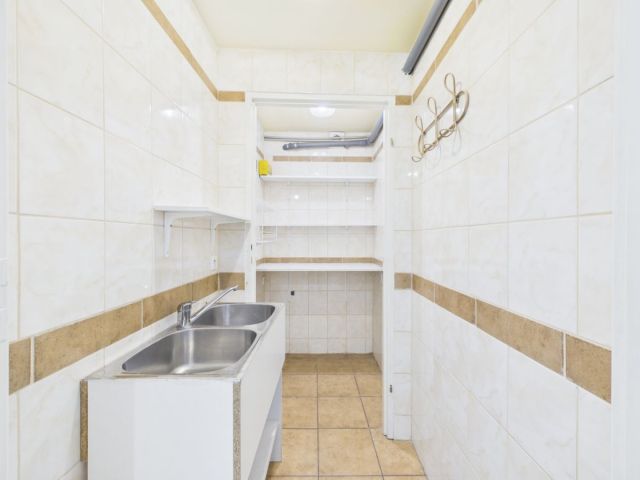 Lokal Otwock, ul. Wawerska. Zdjęcie 11