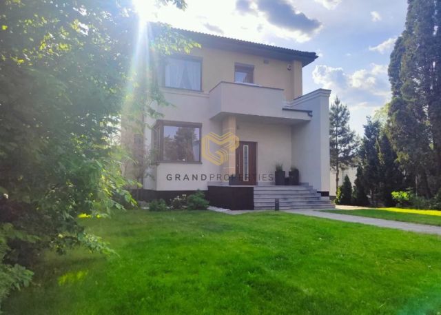 dom wolnostojący, 5 pokoi Warszawa Wawer. Zdjęcie 1