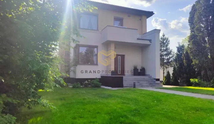 dom wolnostojący, 5 pokoi Warszawa Wawer