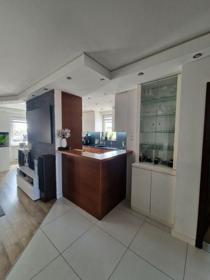 Mieszkanie 3-pokojowe Starachowice Wanacja, ul. Witolda Lutosławskiego. Zdjęcie 7