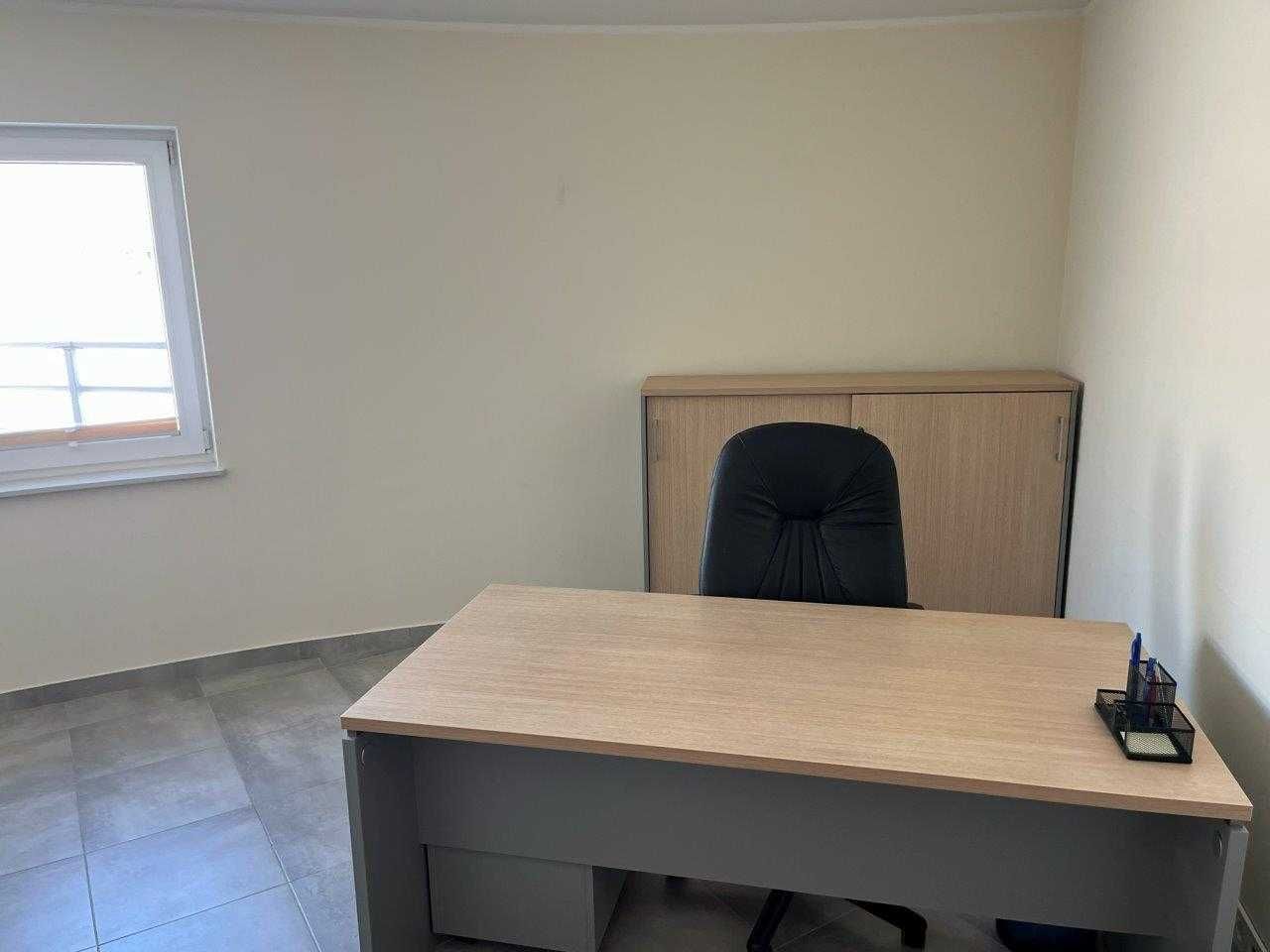 Biuro Szewce, ul. Topolowa. Zdjęcie 5