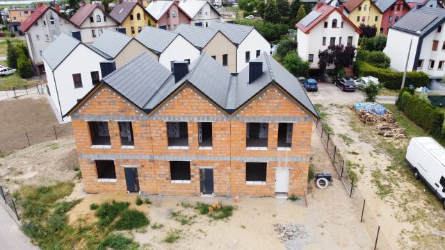 bliźniak, 4 pokoje Chodzież, ul. Akacjowa. Zdjęcie 21