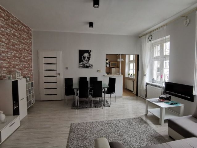 Mieszkanie 2-pokojowe Słupsk Centrum, ul. Mieczysława Niedziałkowskiego. Zdjęcie 1
