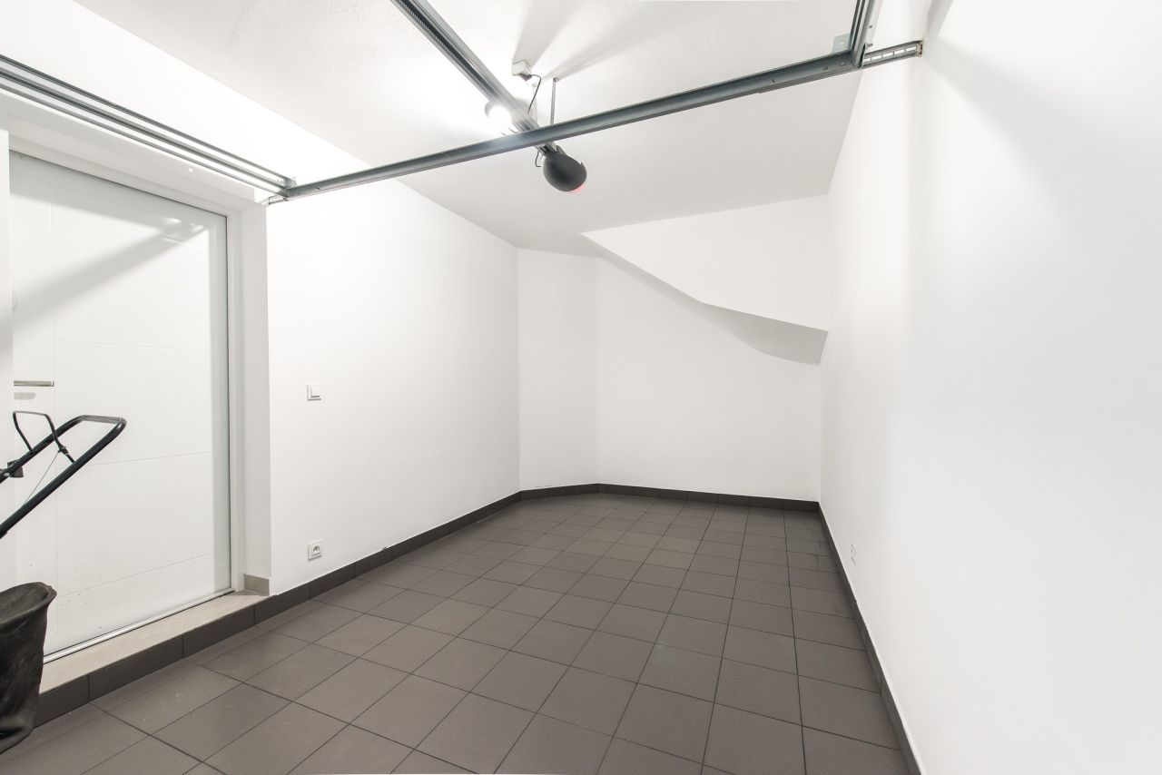 bliźniak, 5 pokoi Wiązowna. Zdjęcie 12