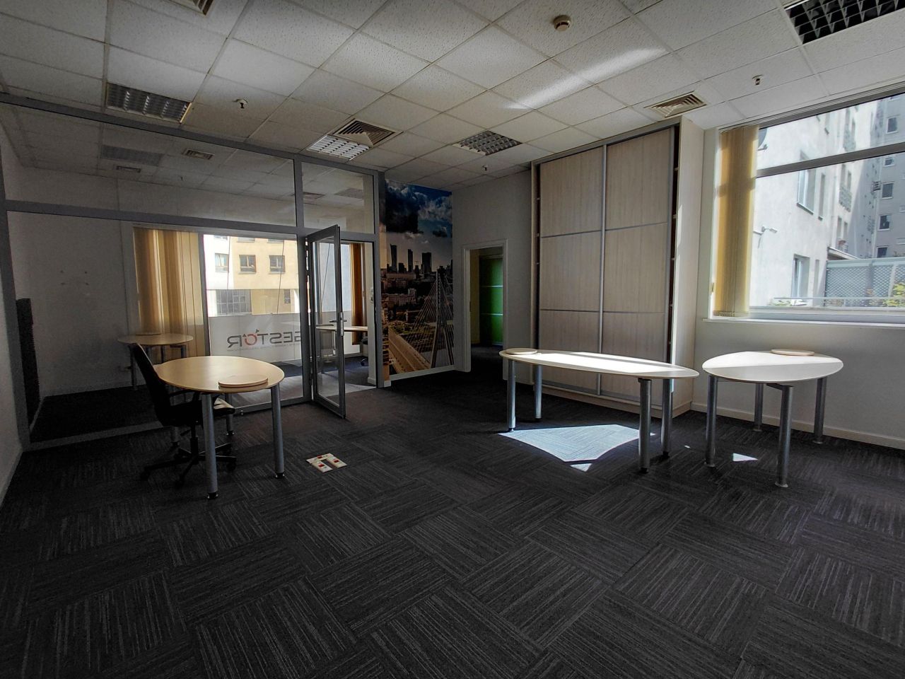 Lokal Warszawa Śródmieście, al. Jana Pawła II. Zdjęcie 2