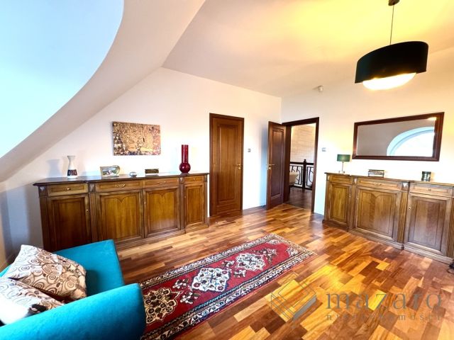 dom wolnostojący, 9 pokoi Zielonka. Zdjęcie 23