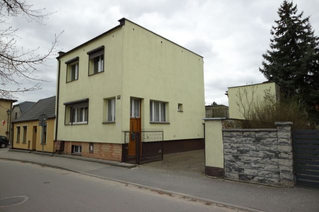 bliźniak, 4 pokoje Kostrzyn Centrum, ul. Kościelna. Zdjęcie 1