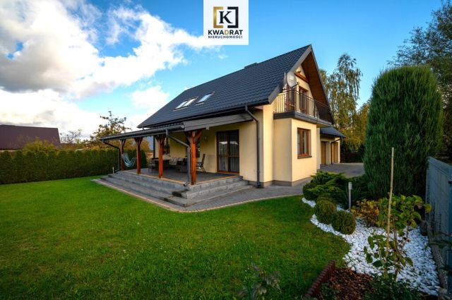 dom wolnostojący, 6 pokoi Barcząca. Zdjęcie 1