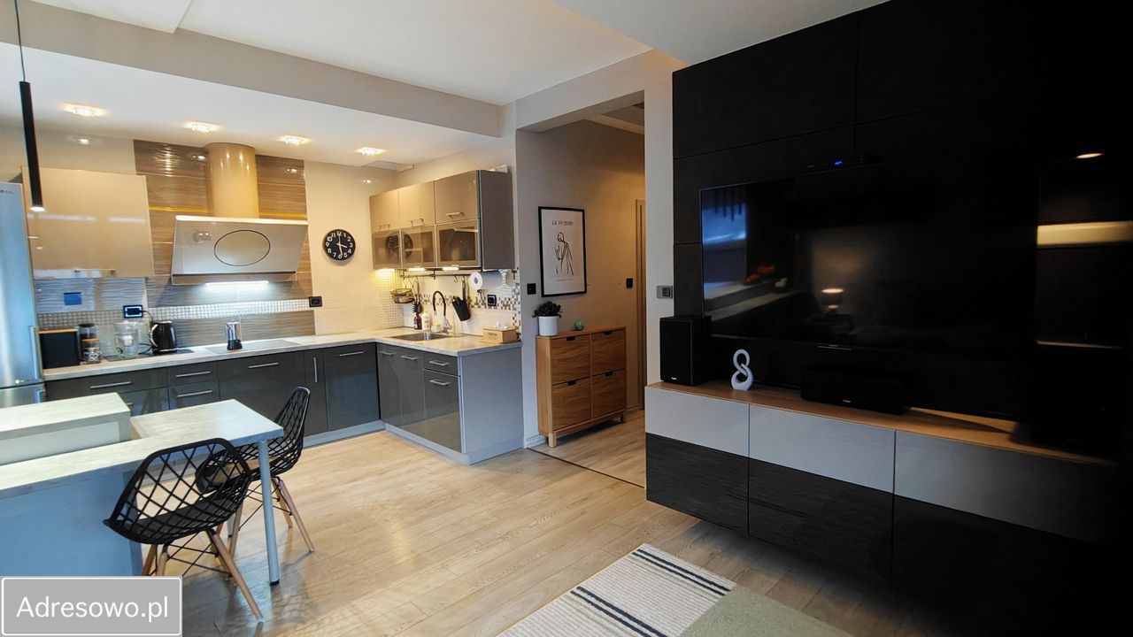 Mieszkanie 3-pokojowe Gdynia Pogórze, ul. Żelazna. Zdjęcie 2