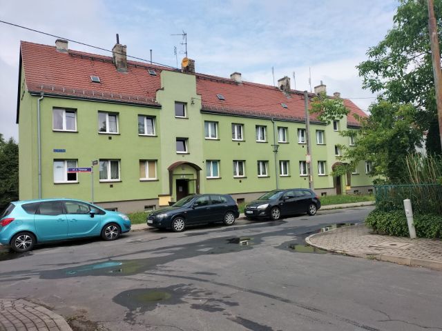 Mieszkanie 1-pokojowe Oleśnica, ul. Lwa Tołstoja. Zdjęcie 1