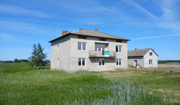 dom wolnostojący, 7 pokoi Łazin
