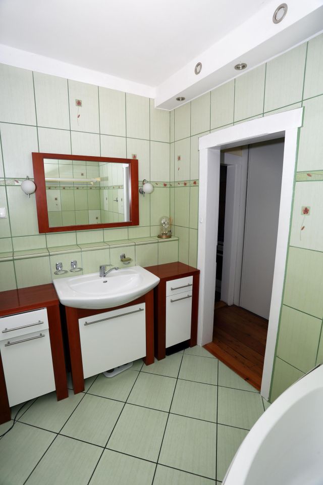 dom wolnostojący, 8 pokoi Wrocław Oporów, ul. Jana Ostroroga. Zdjęcie 22