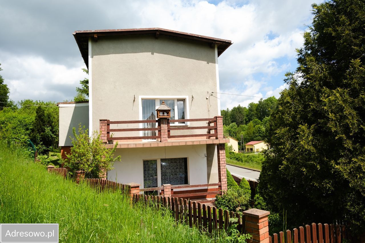 dom wolnostojący, 8 pokoi Jabłów. Zdjęcie 5
