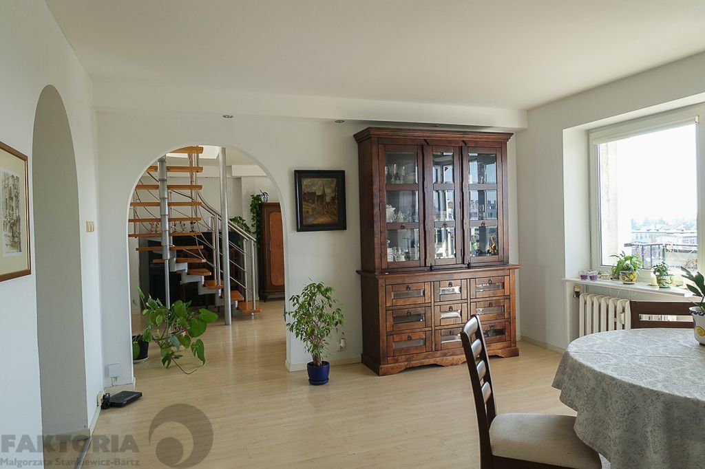 Mieszkanie 5-pokojowe Szczecin Gumieńce, ul. Kwiatowa. Zdjęcie 3