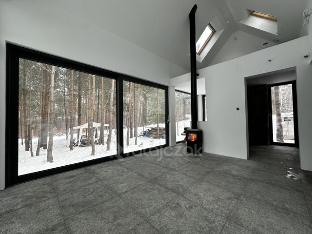 dom wolnostojący, 2 pokoje Sasino, ul. Stara Cegielnia. Zdjęcie 25