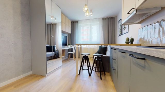 Mieszkanie 4-pokojowe Kraków Czyżyny, ul. bp. Piotra Tomickiego. Zdjęcie 13