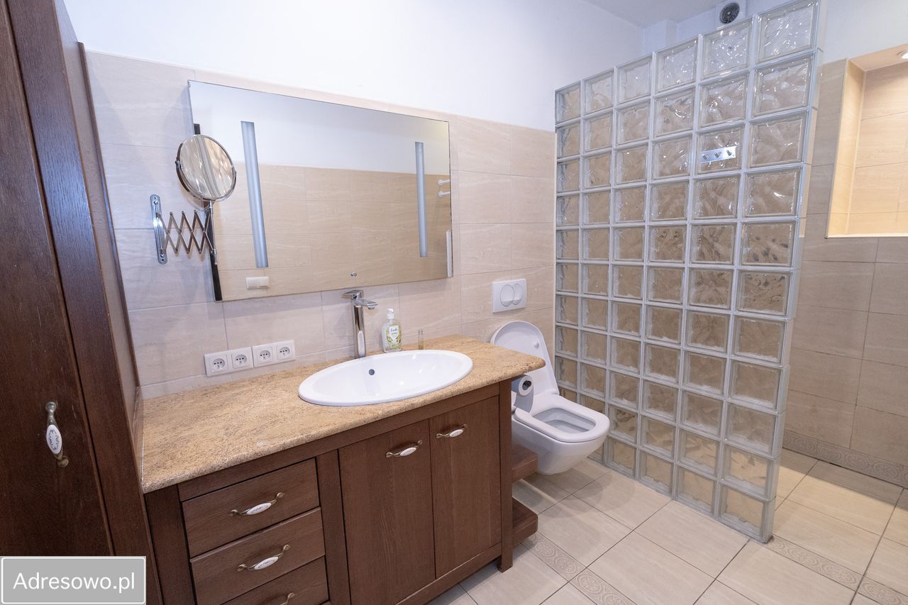 dom wolnostojący, 8 pokoi Łódź Widzew, ul. Jesienna. Zdjęcie 8