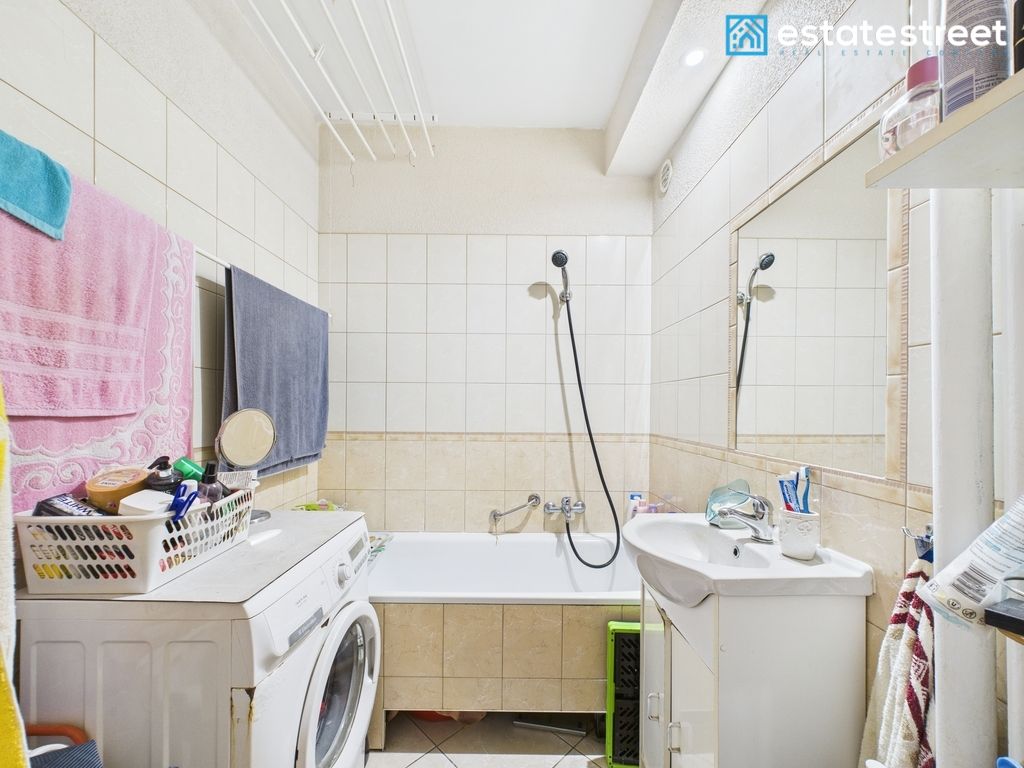 Mieszkanie 4-pokojowe Bielsko-Biała Kamienica, ul. Pięciu Stawów. Zdjęcie 12