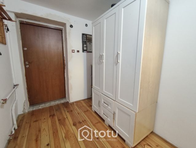 dom wolnostojący, 5 pokoi Jasienica, ul. Okopowa. Zdjęcie 2