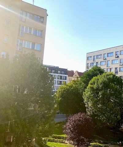 Mieszkanie 3-pokojowe Wrocław Plac Grunwaldzki, ul. Mikołaja Sępa-Szarzyńskiego. Zdjęcie 2