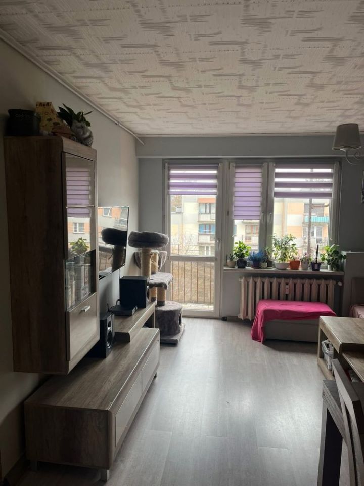 Mieszkanie 3-pokojowe Lędziny, ul. Pokoju. Zdjęcie 2