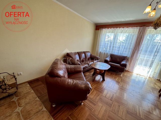 dom szeregowy, 8 pokoi Kielce. Zdjęcie 3