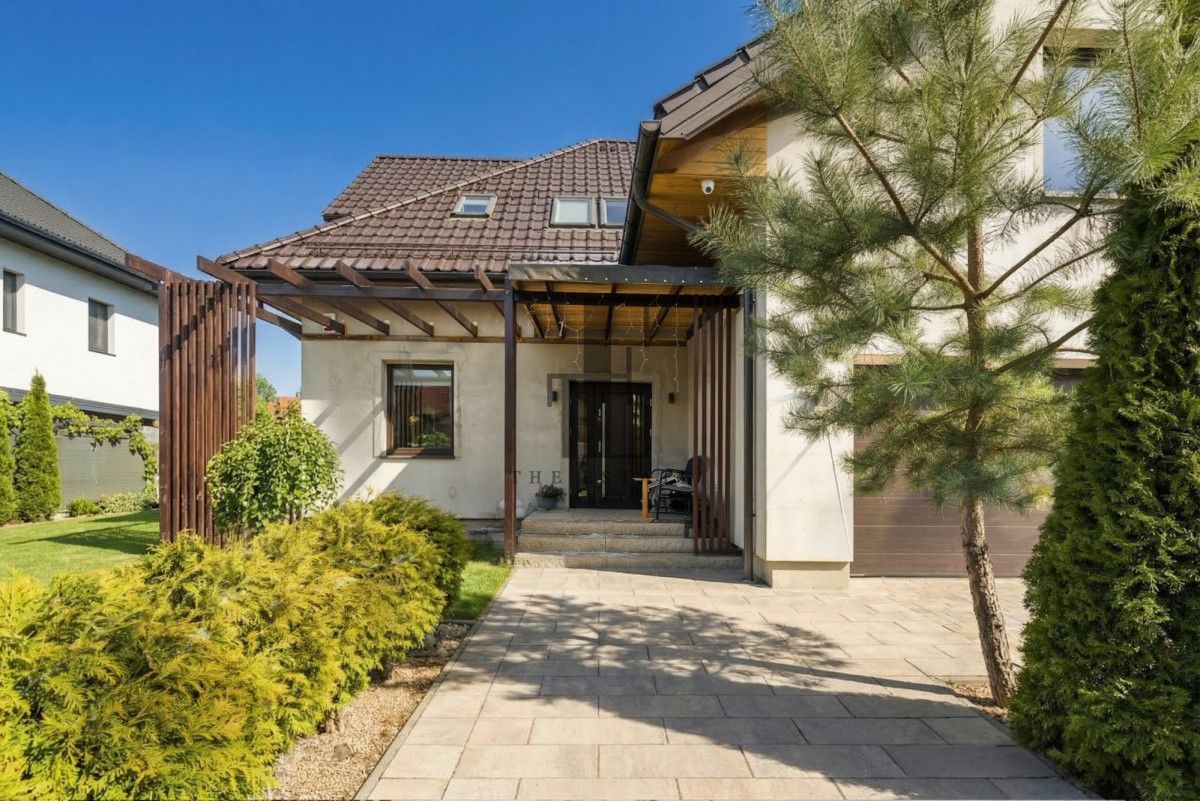 bliźniak, 5 pokoi Kanie, ul. Maciejkowa. Zdjęcie 1