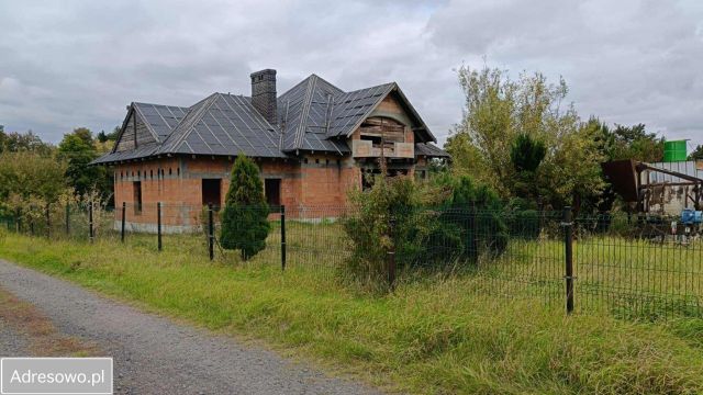 dom wolnostojący, 7 pokoi Bobrzany. Zdjęcie 1