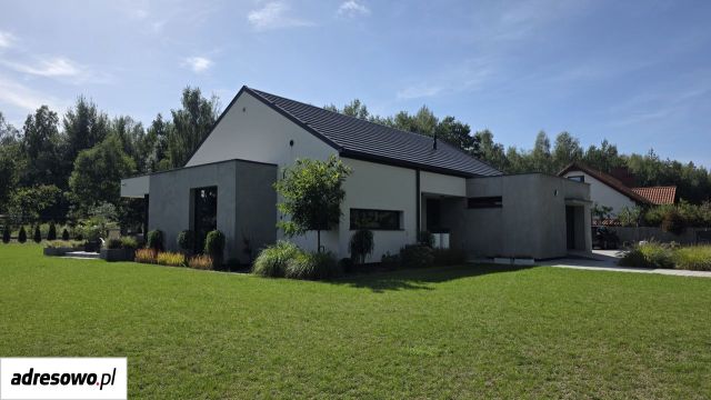 dom wolnostojący, 3 pokoje Chełstówek. Zdjęcie 1