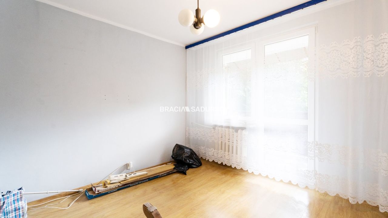 Mieszkanie 4-pokojowe Kraków Czyżyny, os. Dywizjonu 303. Zdjęcie 12