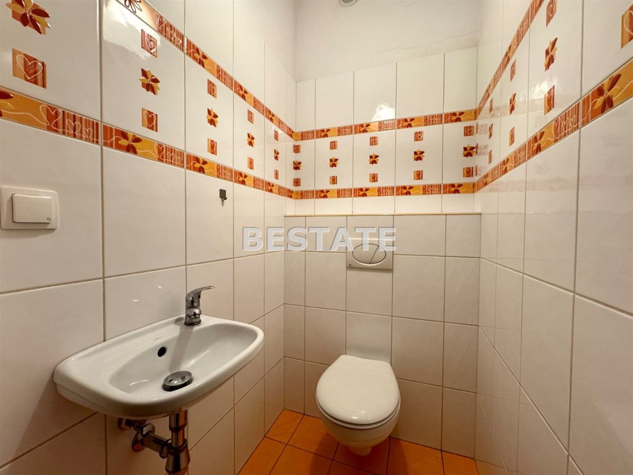 dom wolnostojący, 6 pokoi Pabianice Bugaj. Zdjęcie 12