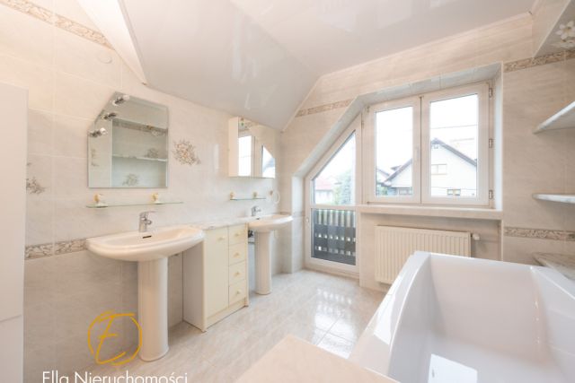 dom wolnostojący, 6 pokoi Jelenia Góra Zabobrze, ul. Wiśniowa. Zdjęcie 20