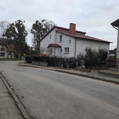 dom wolnostojący, 6 pokoi Dzierzgoń, ul. Krzywa. Zdjęcie 1