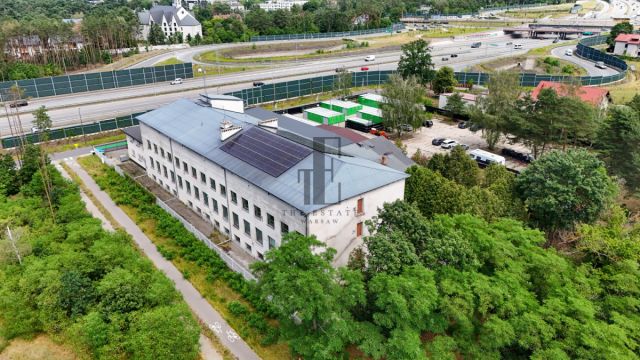 Lokal Warszawa Wawer, ul. Deptak. Zdjęcie 1
