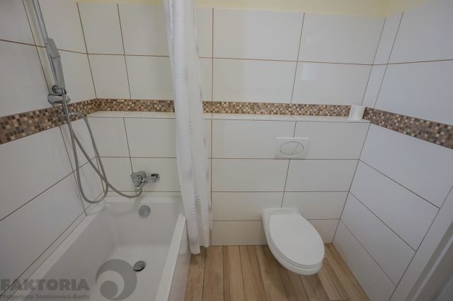 dom wolnostojący, 5 pokoi Sławoszewo. Zdjęcie 5