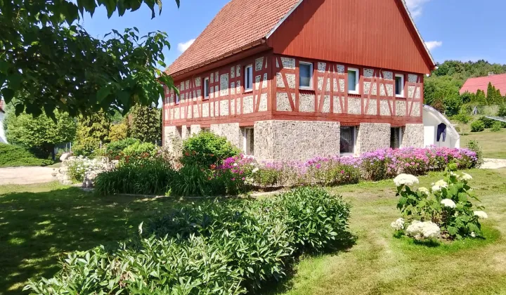 siedlisko, 5 pokoi Ubocze