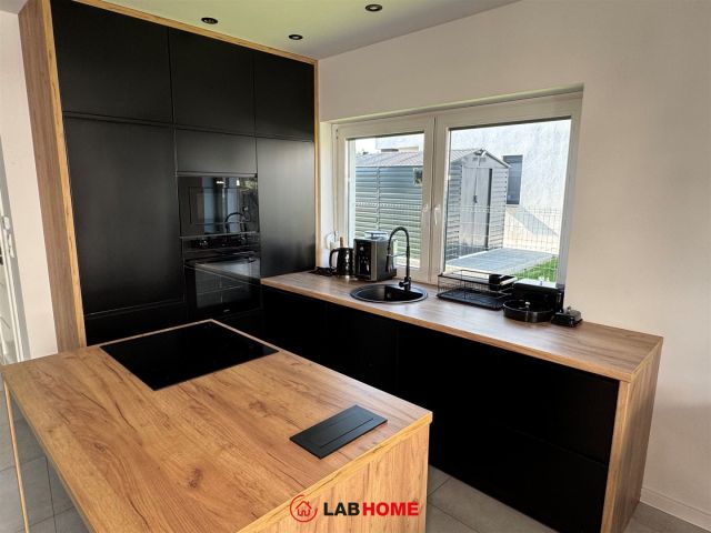 bliźniak, 4 pokoje Lubliniec. Zdjęcie 6