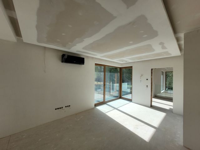 dom wolnostojący, 5 pokoi Złotokłos. Zdjęcie 14