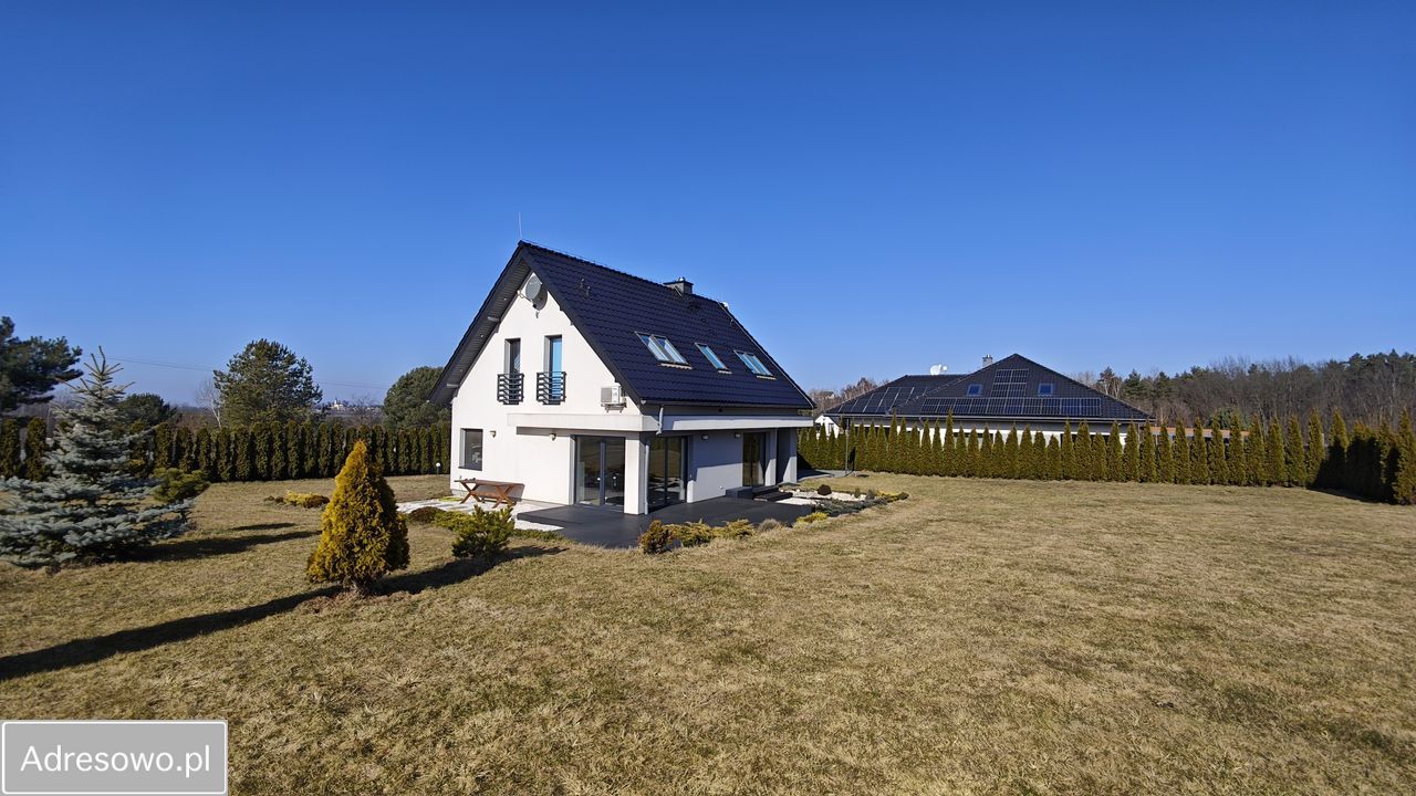 dom wolnostojący, 4 pokoje Myszkowice. Zdjęcie 2